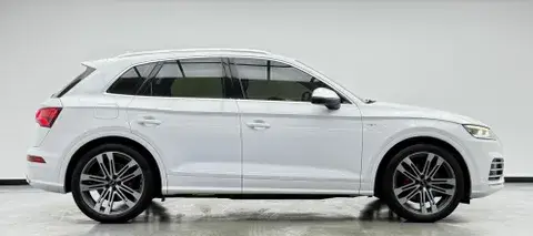 Audi SQ5 3.0 TFSI quattro 354 HP 2018